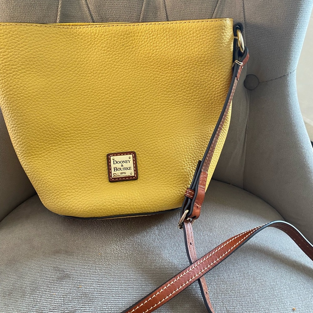 Dooney and Bourne Crossbody shoulder bag